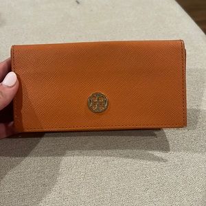 Tory Burch sunglass case